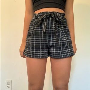 BLACK PLAID HIGH WAISTED SHORTS